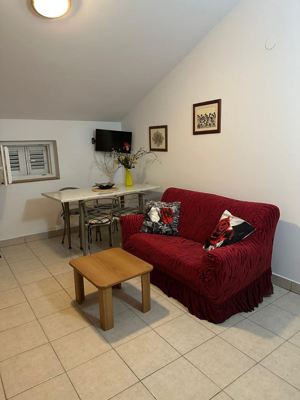 Lina Apartment in Nerezine