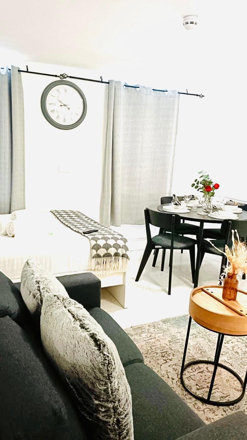 One Bedroom Flat D in Kentish Town Apartment in London Borough of Islington