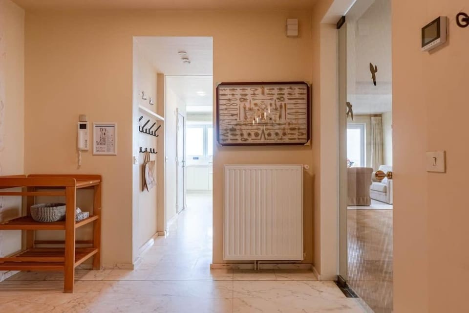 Casiola - Stunning Views & Prime Location Apartment in Knokke-Heist