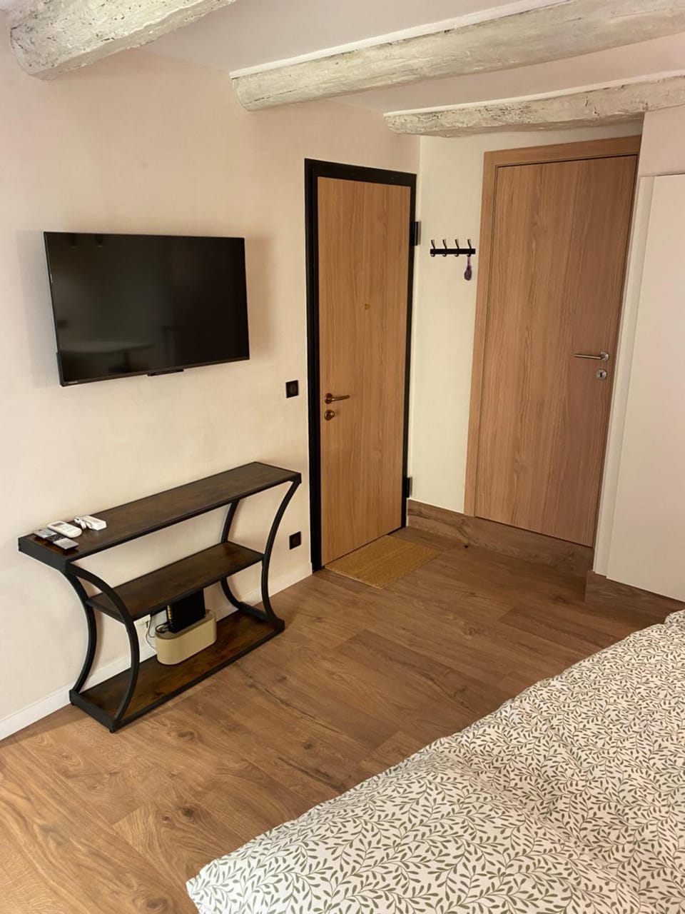TV and multimedia, Bedroom