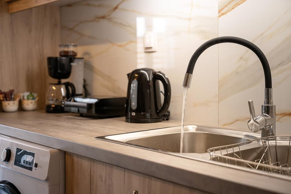 Coffee/tea facilities, Kitchen or kitchenette