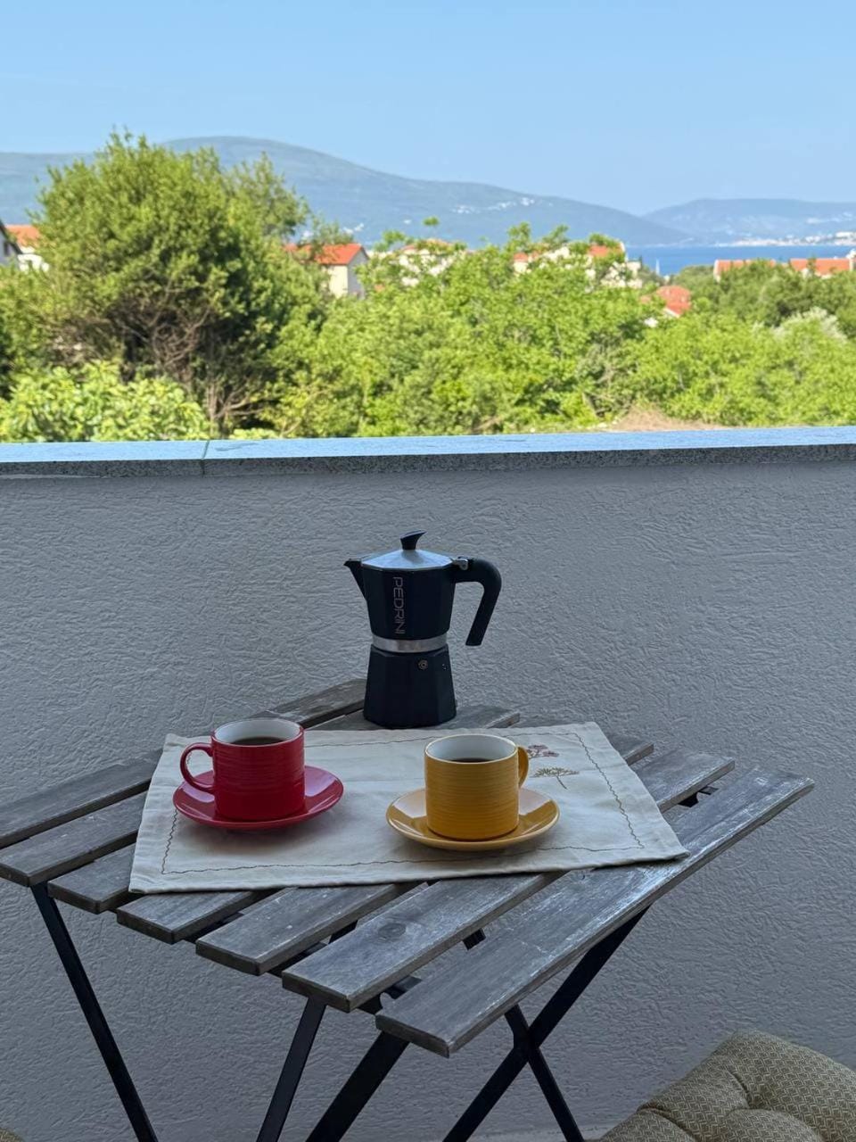 Balcony/Terrace, Mountain view, Sea view