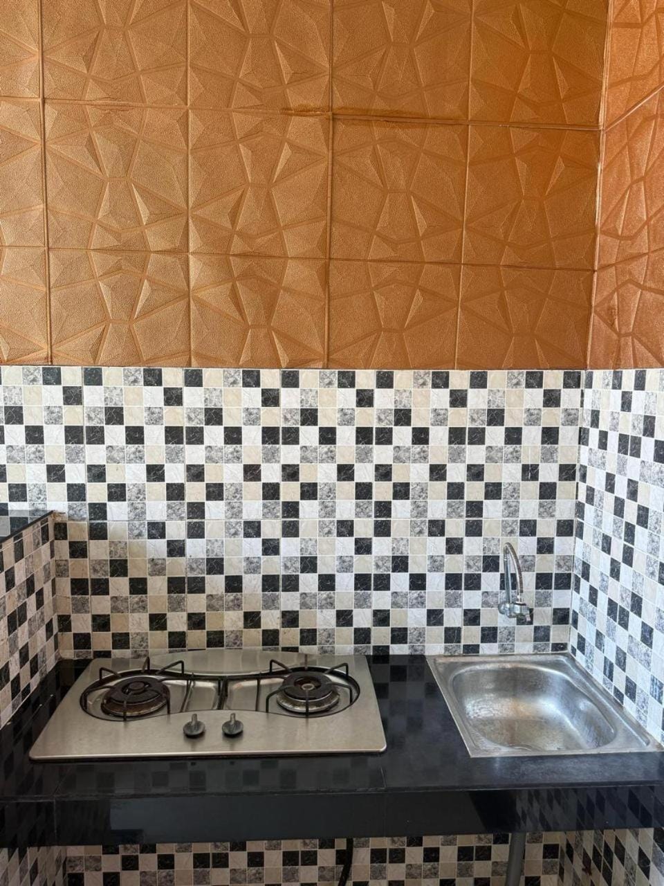 Kitchen or kitchenette, pet friendly, stove