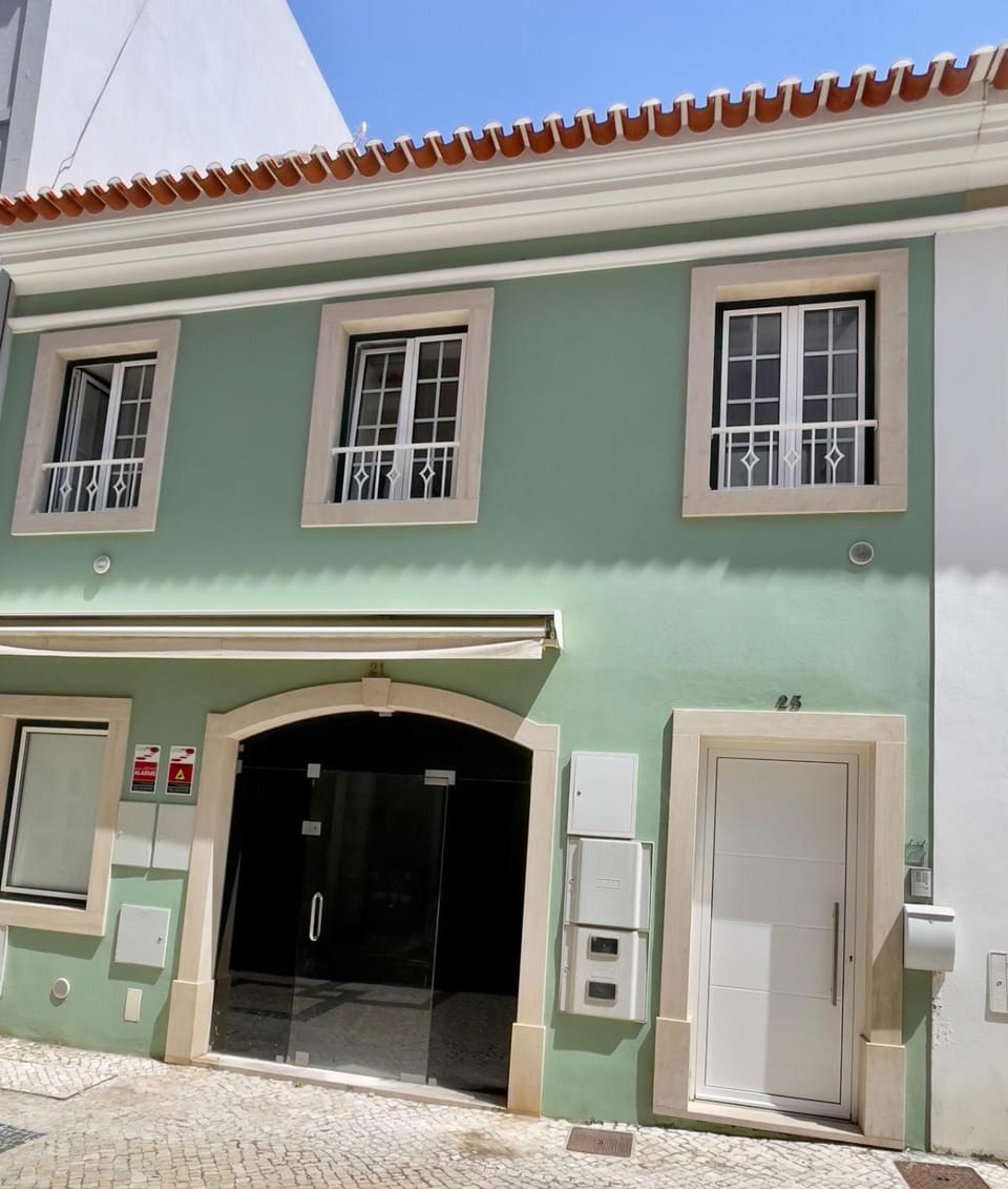 Property building, Facade/entrance