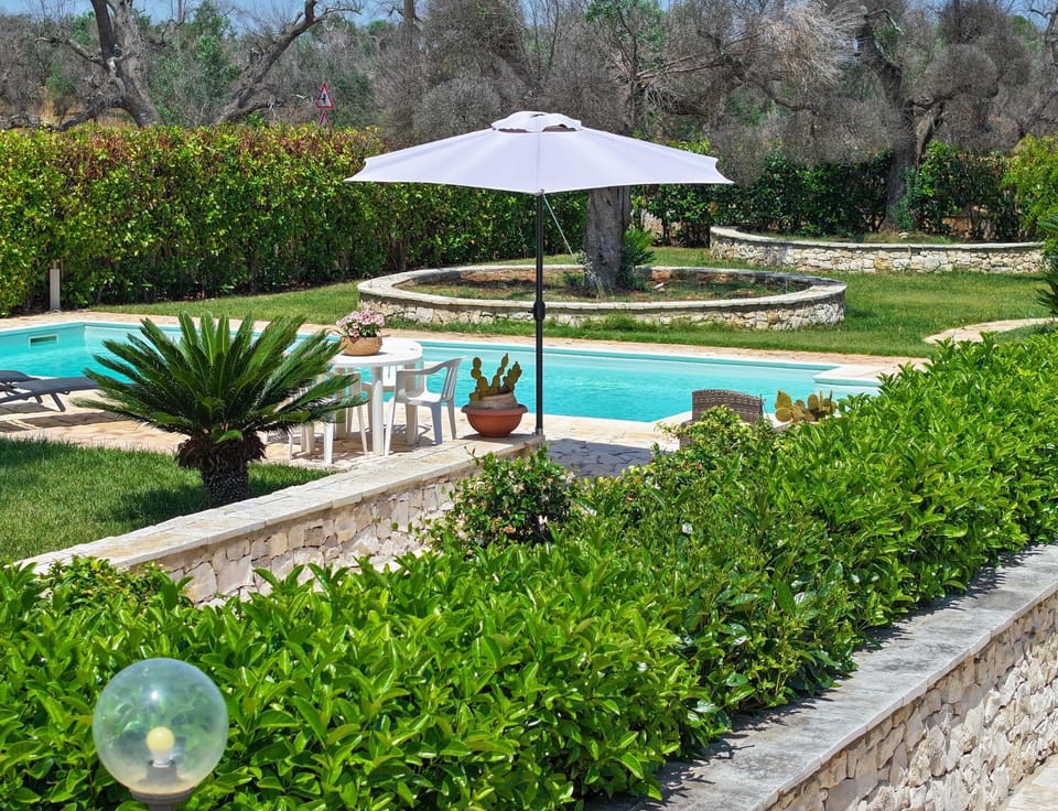 Villa Colombo by BiancoPugliaVacanze Villa in Province of Taranto