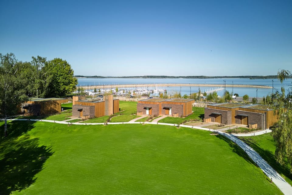 Property building, Lake view