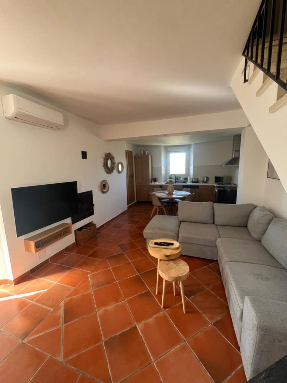 Communal lounge/ TV room
