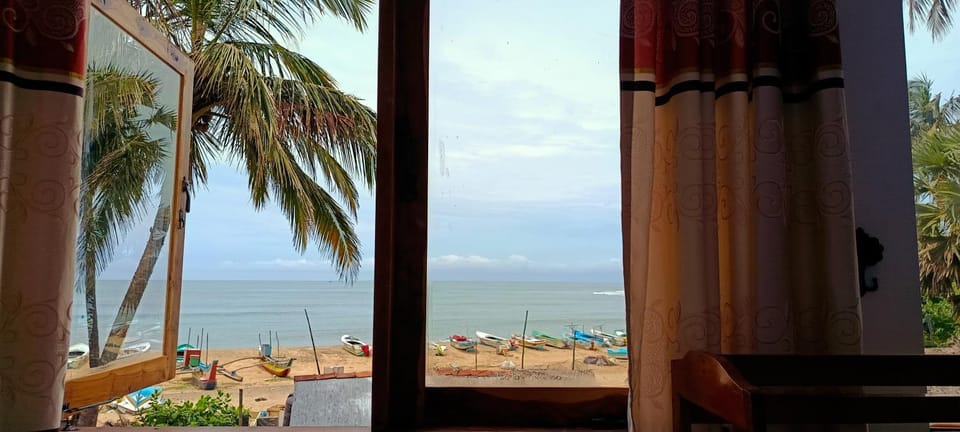 Perera Hotel & Restaurant Hotel in Sri Lanka