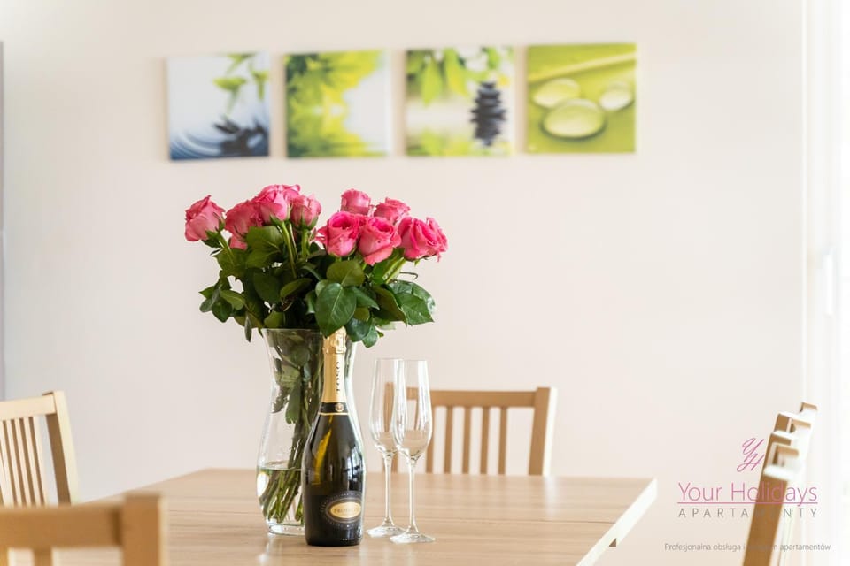 Your Holidays Golden Tulip G25 Apartment in Miedzyzdroje