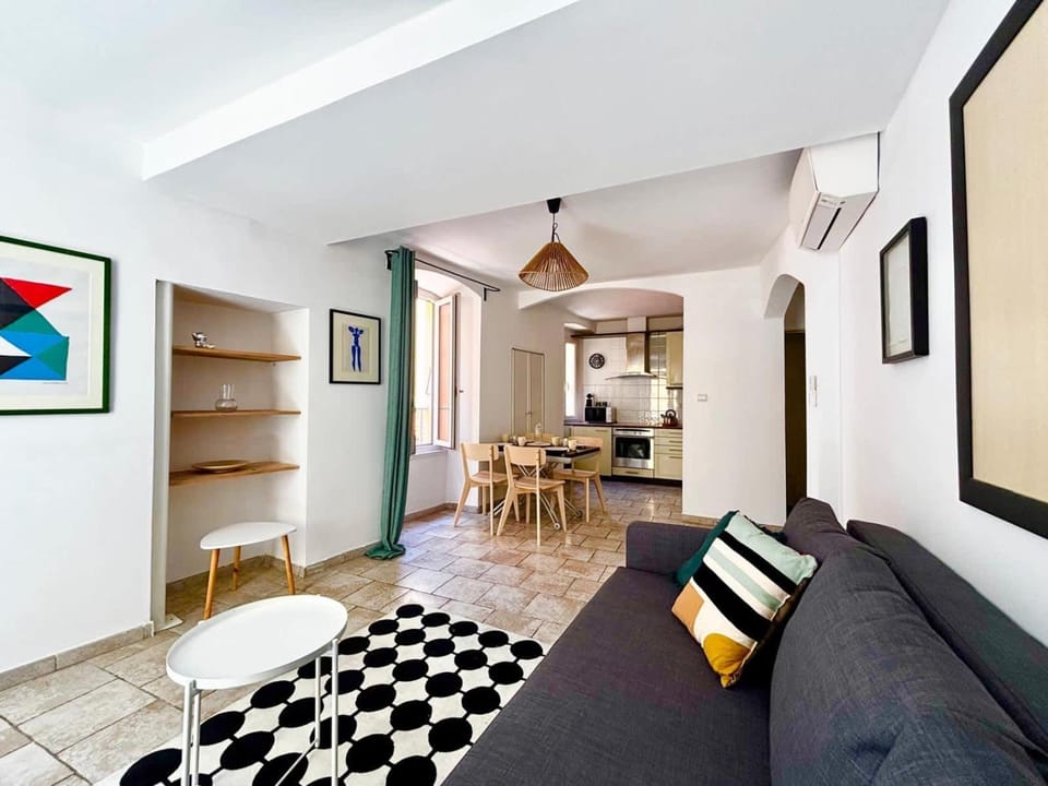 Casamea - Vieille Ville, 2 min plage, Clim Apartment in Ajaccio