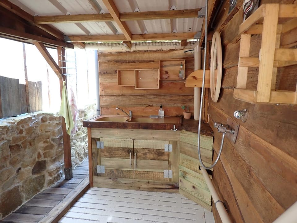 Location vacances proche mer Campground/ 
RV Resort in Cléder