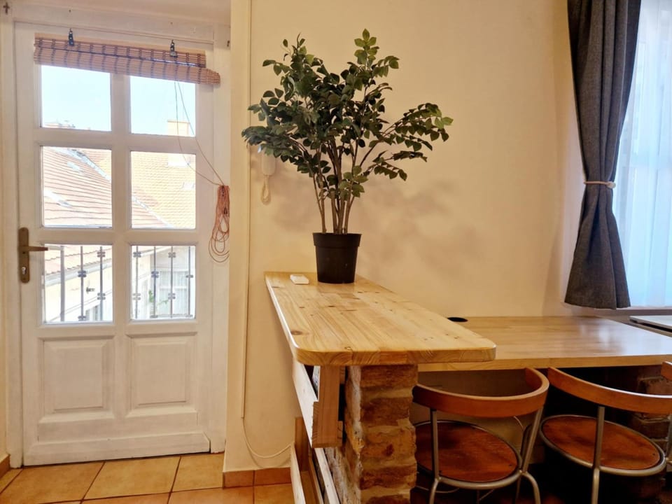 Downtown Retreat Apartment in Budapest