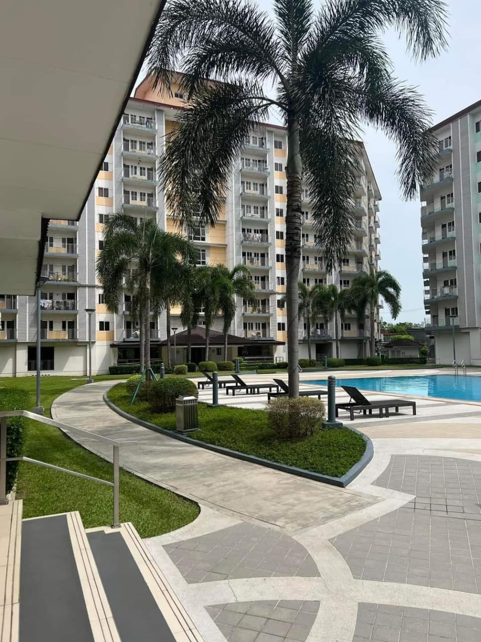 Field Residences by Diane Apartment hotel in Las Pinas