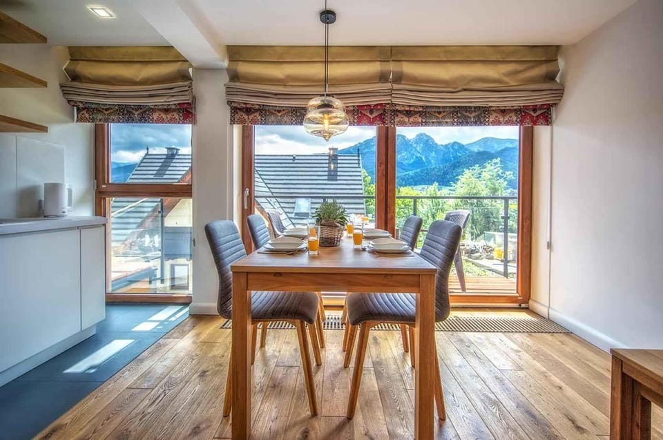 Balcony/Terrace, Seating area, Dining area