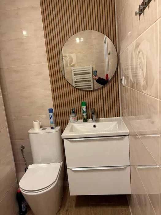 Toilet, Bathroom