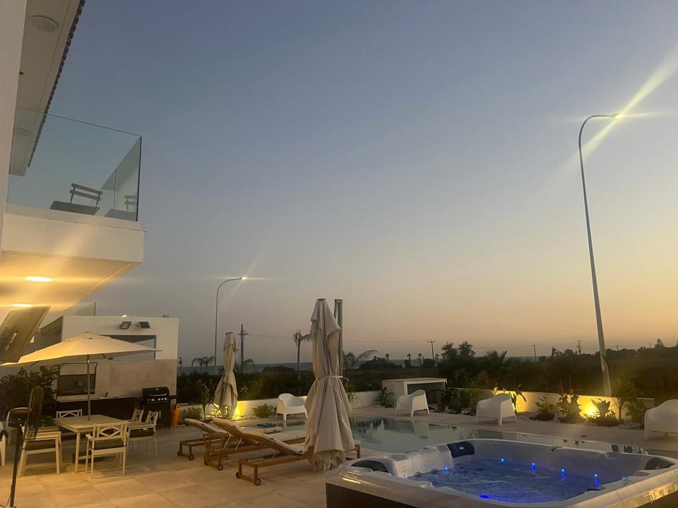 Pool view