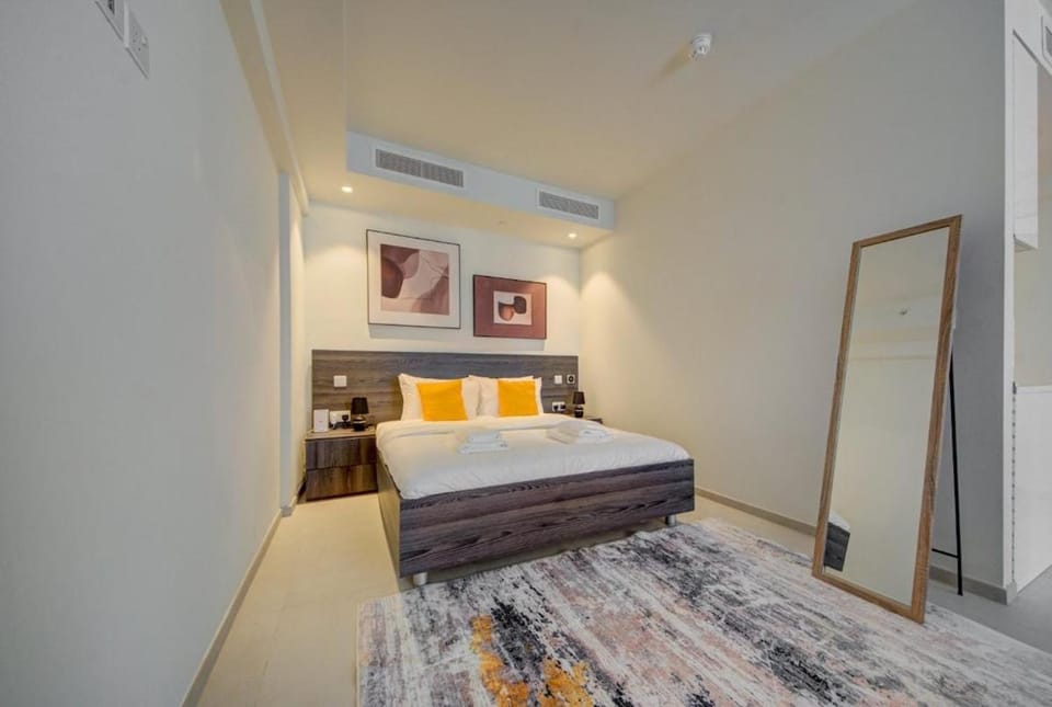 Mercury 724 - 2x Pool Cards Access & Shopping Mall Apartment in Saint Julians