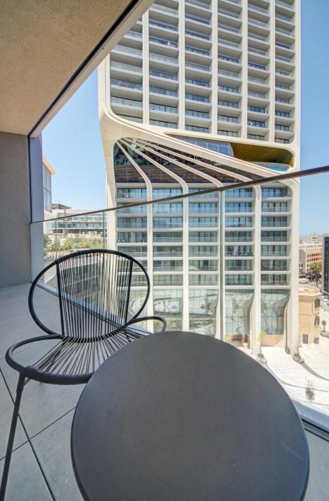 Mercury 724 - 2x Pool Cards Access & Shopping Mall Apartment in Saint Julians