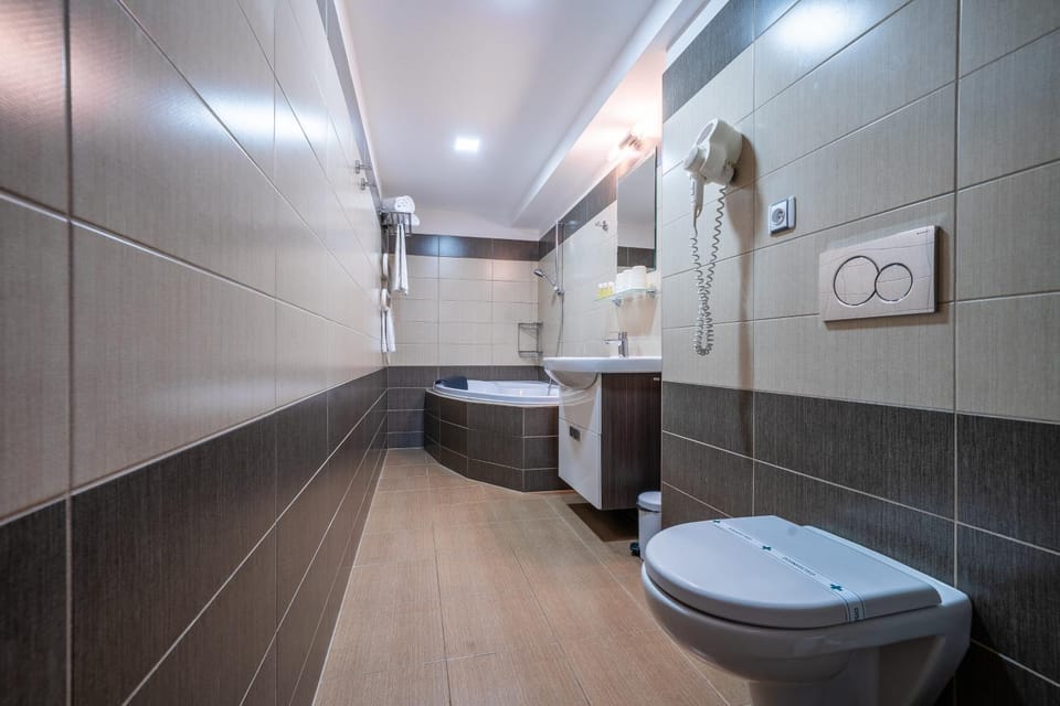 Bathroom, Bath