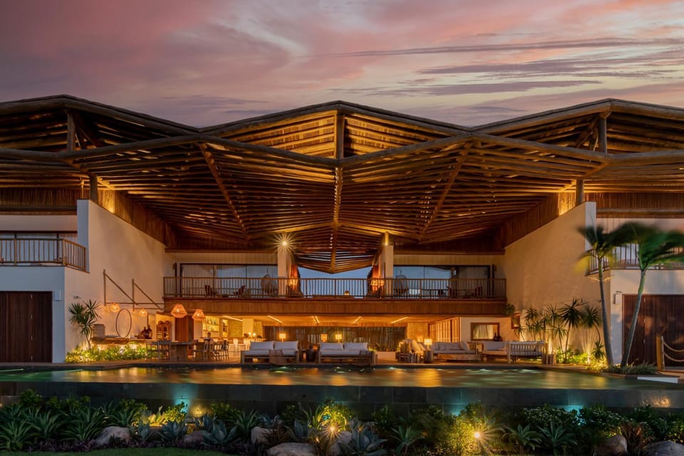Property building, Patio, Day, Natural landscape, Garden, Garden view, Pool view, Swimming pool