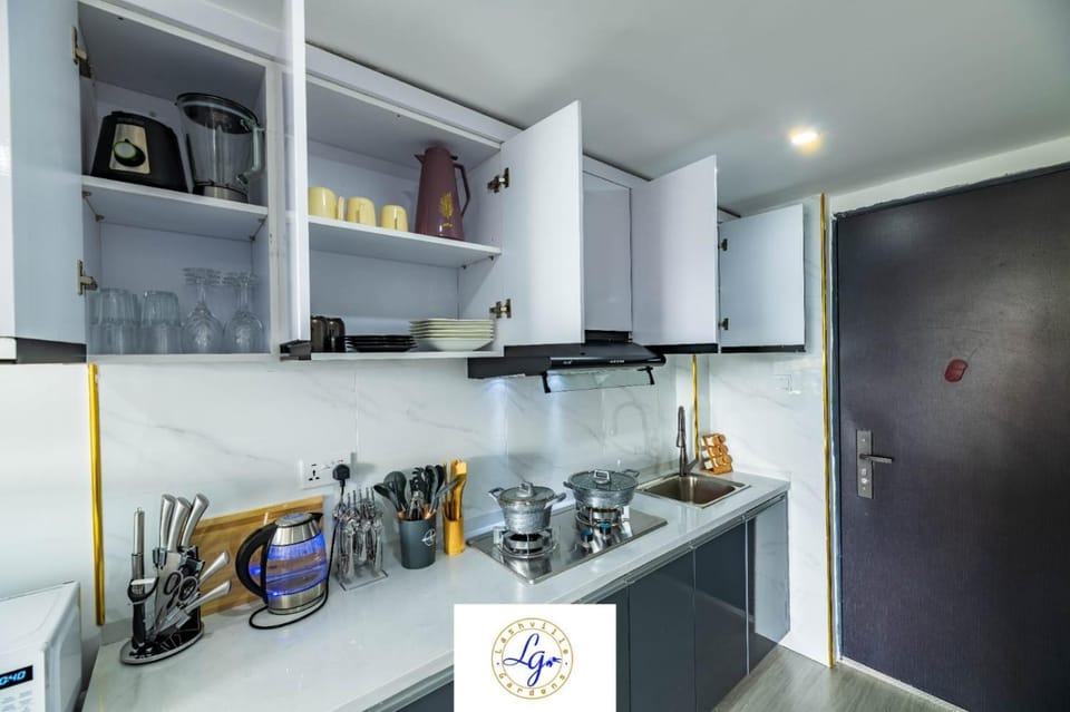 luxurious studio apartment in kilimani with gym and breathtaking city views Apartment in Nairobi County