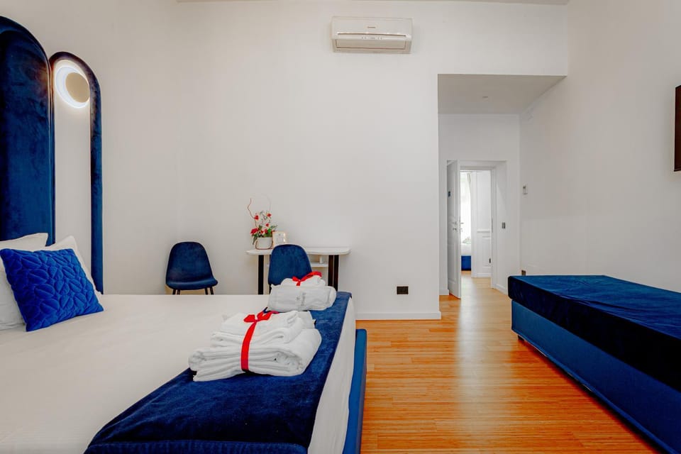 Bed, TV and multimedia, Photo of the whole room, Bedroom, air conditioner