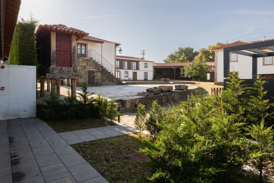 Property building, Balcony/Terrace