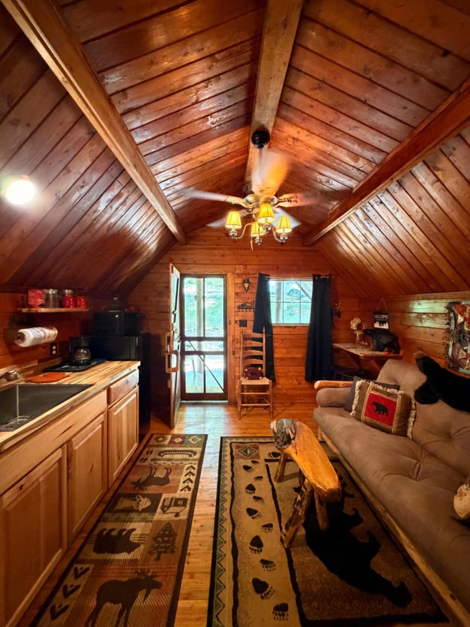 Big Bear Log cabin Cabin in Cosby
