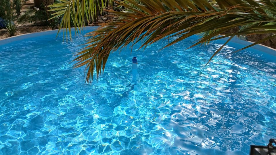 Swimming pool, Swimming pool