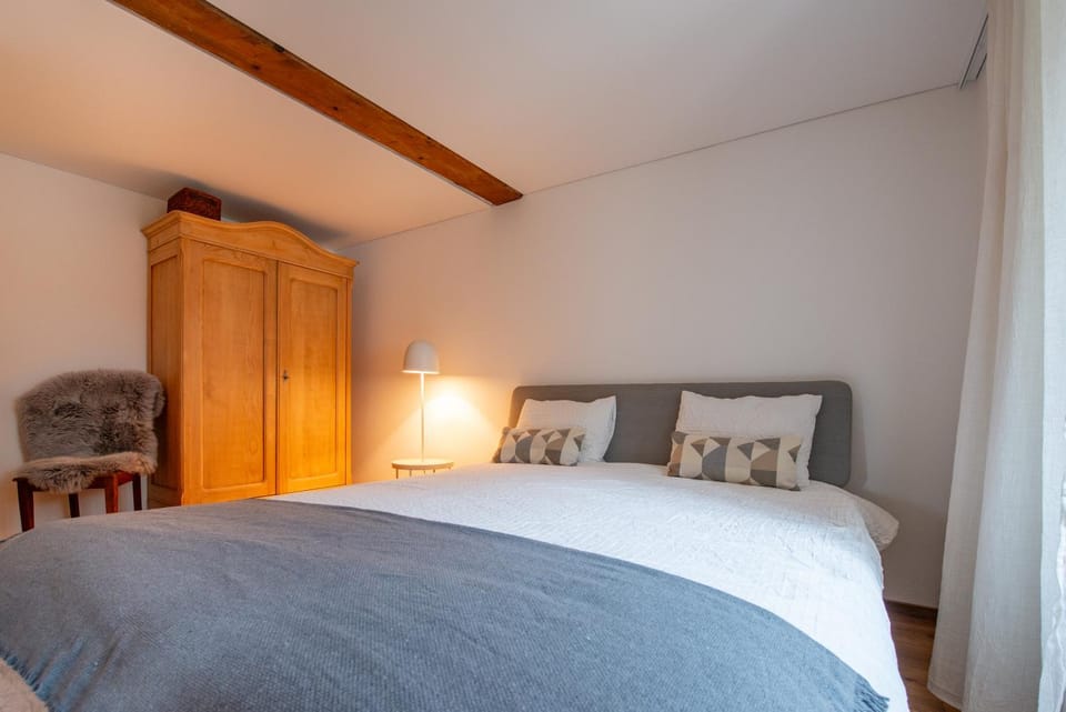 Bed, Photo of the whole room, Bedroom, wardrobe