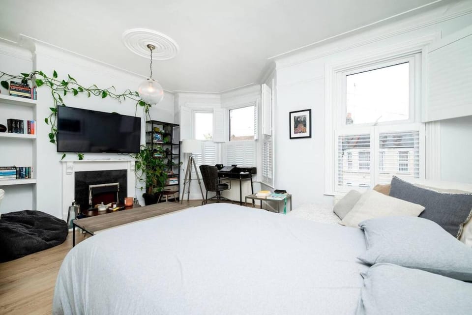 Gorgeous Garden Flat, Wood Green Apartment in London