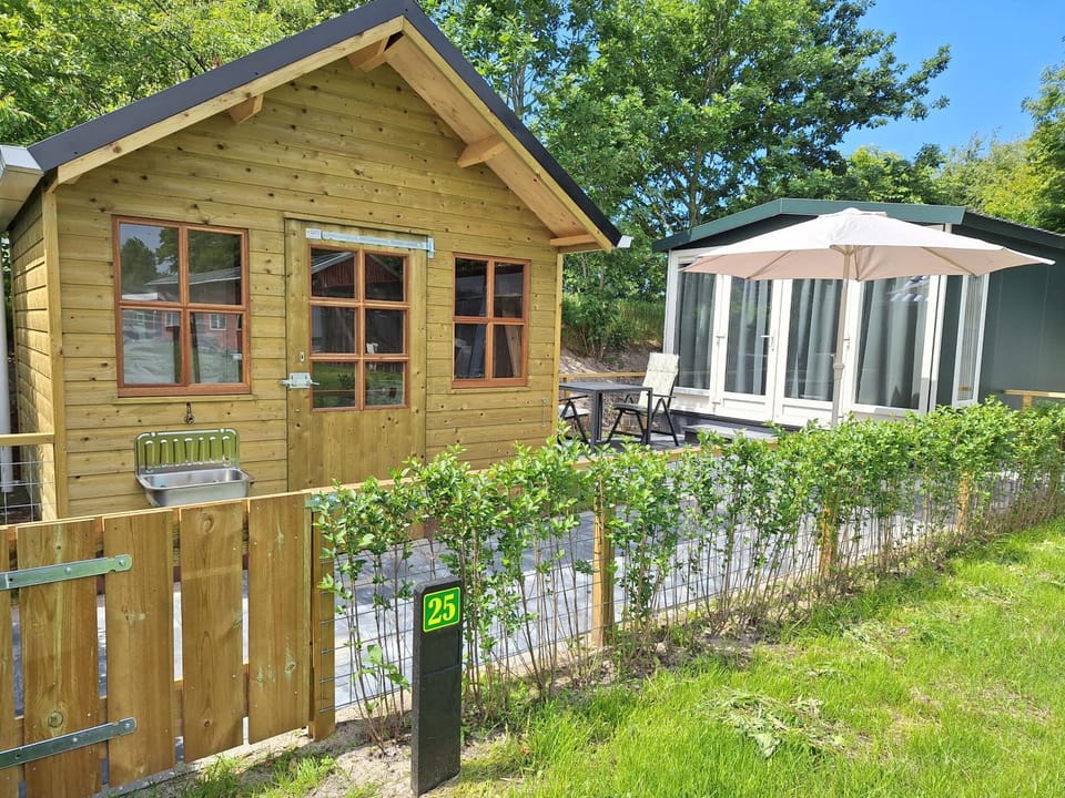 Tiny Chalet Luttikduin Nr 25 Chalet in Callantsoog