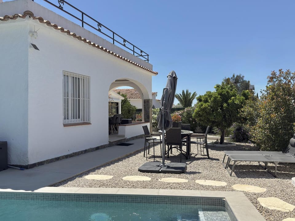 Villa Pallares 64 Villa in Alt Empordà