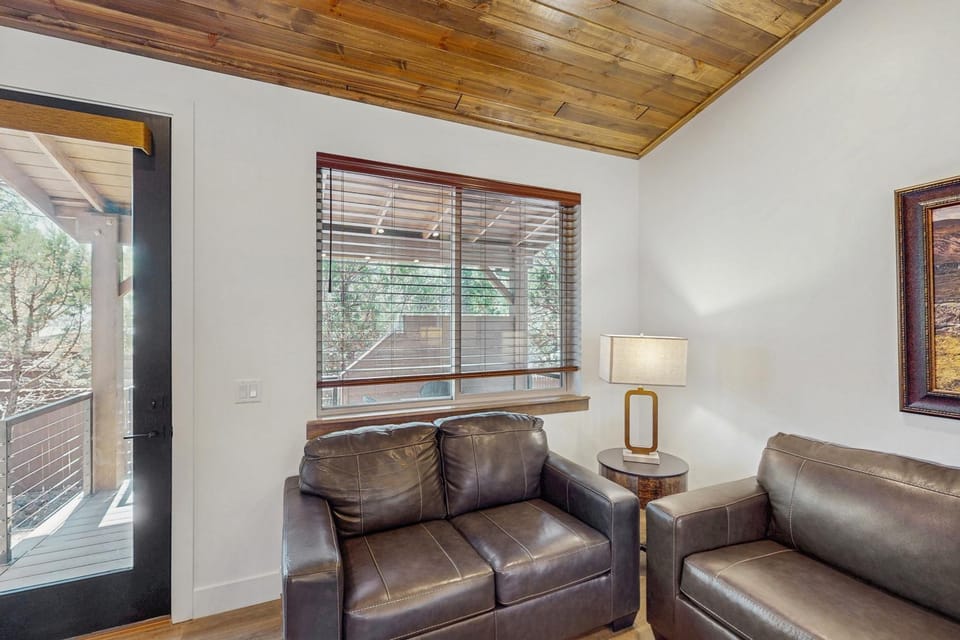 Buffalo Ridge Retreat House in Show Low