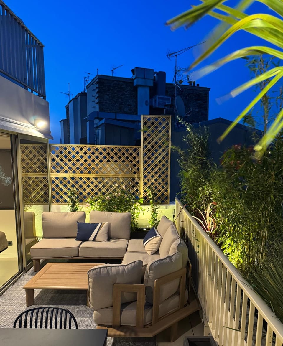 Property building, Garden view