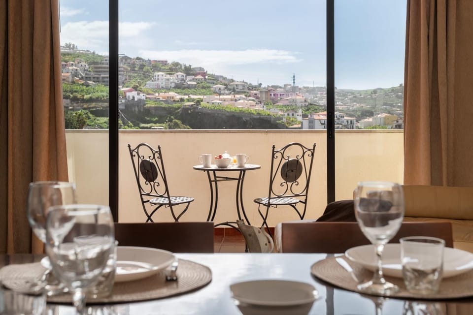 Balcony/Terrace, Dining area