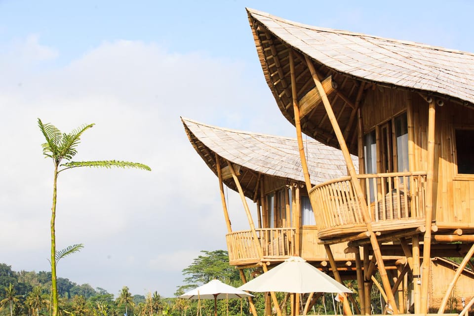 Property building, Natural landscape, Balcony/Terrace, Balcony/Terrace