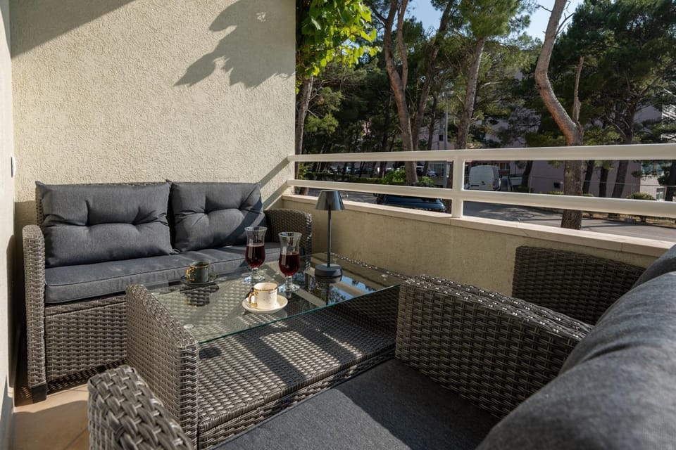 Apartment LEO Apartment in Baška Voda