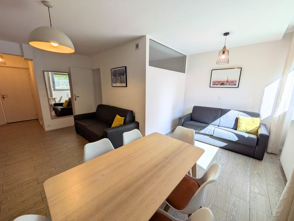 Appartement cosy entre La Villette et Buttes-Chaumont Apartment in Paris