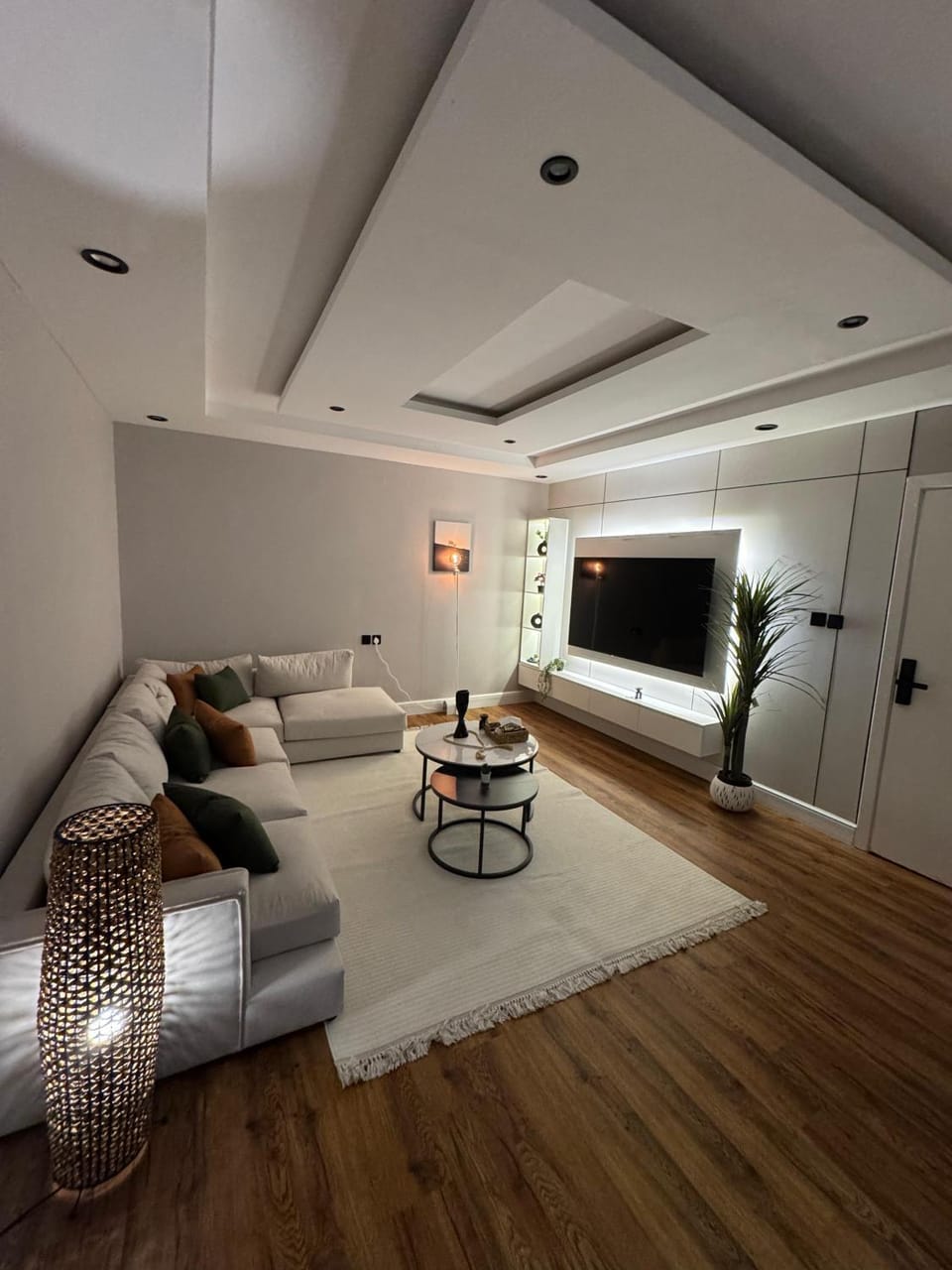 شقة فاخرة بصالة وغرفة نوم Apartment in Riyadh
