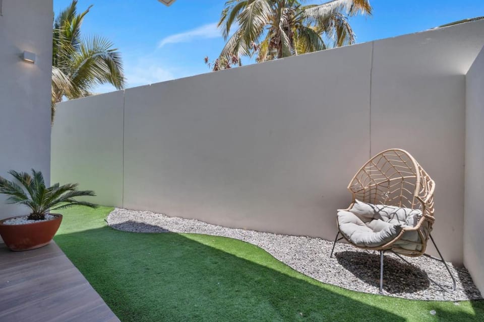Medano Beach Pvt Jacuzzi Pool Marina Stylish House in Cabo San Lucas