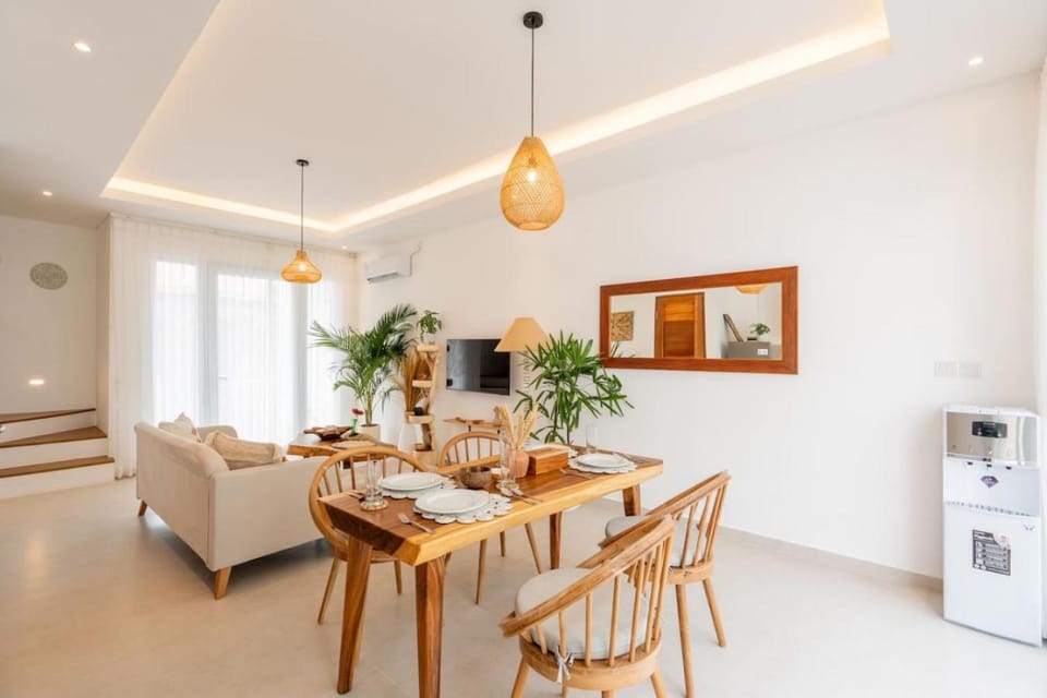 Kitchen or kitchenette, Living room, Seating area, Dining area, oven, pet friendly