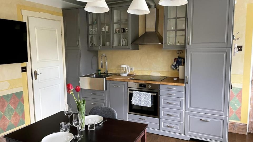 Cozy 2-room apartment - self check-in, free parking Apartment in Estonia