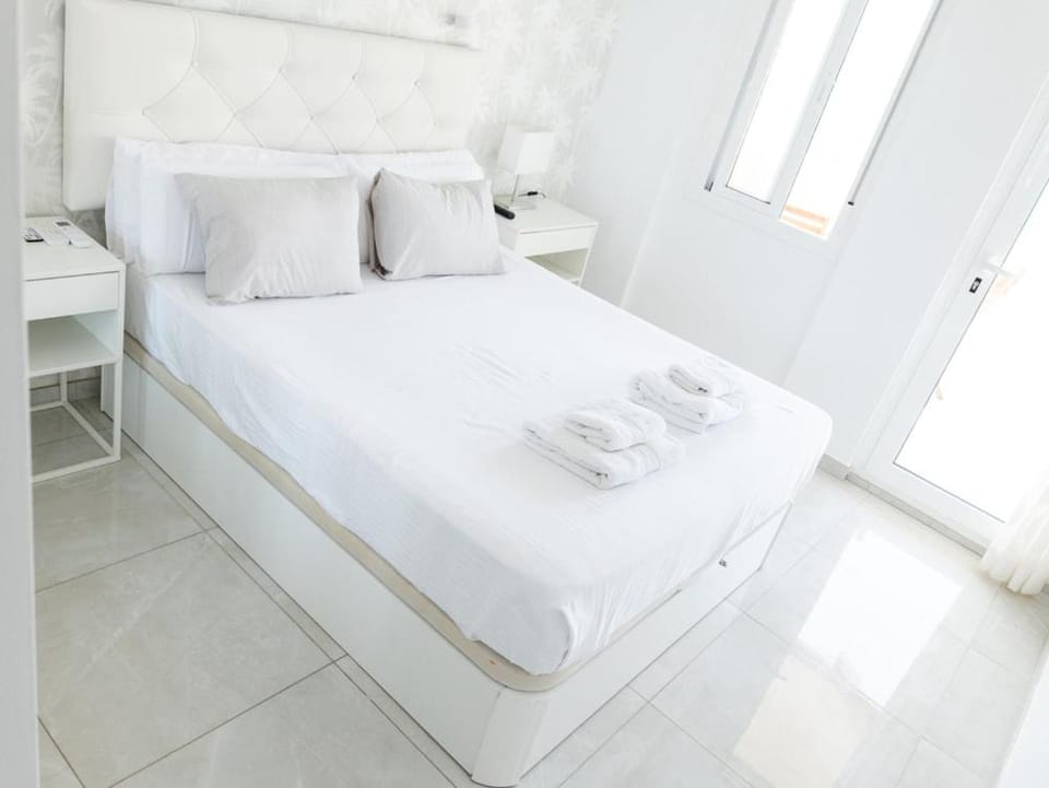 Benalbeach & Views with Terrace by ELE Apartments Apartment in Benalmadena