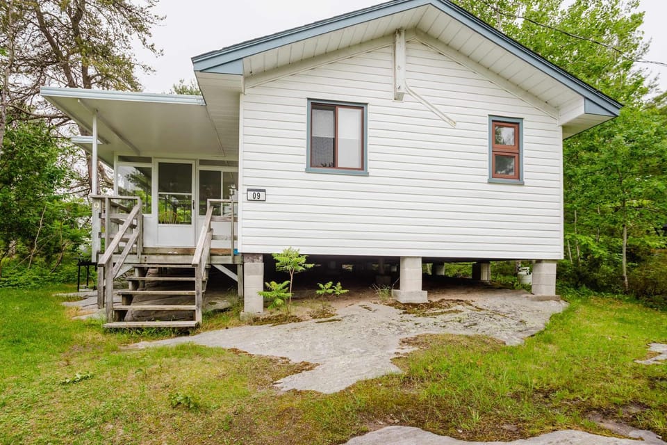 Comfy Cottage in Georgian Bay - Rockwood #9 House in Georgian Bay