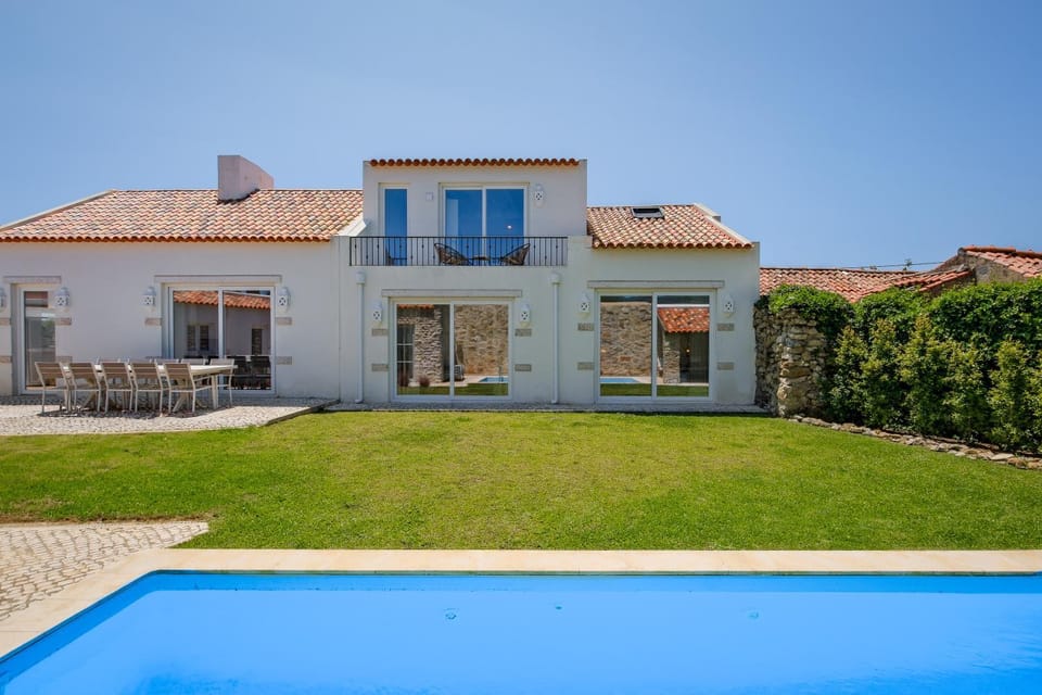 Property building, Garden, Garden view, Pool view