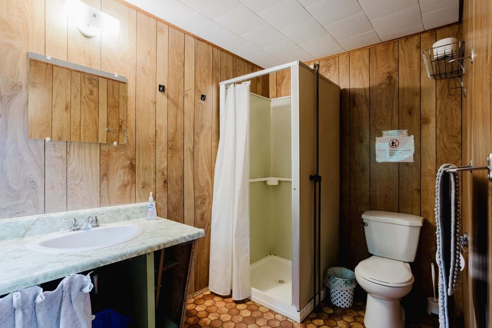 Comfy Cottage in Georgian Bay - Rockwood #4 House in Georgian Bay