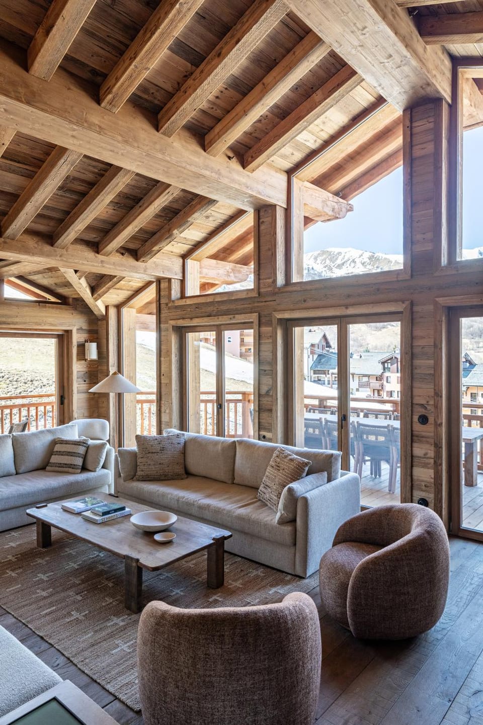 Communal lounge/ TV room, Balcony/Terrace, Living room