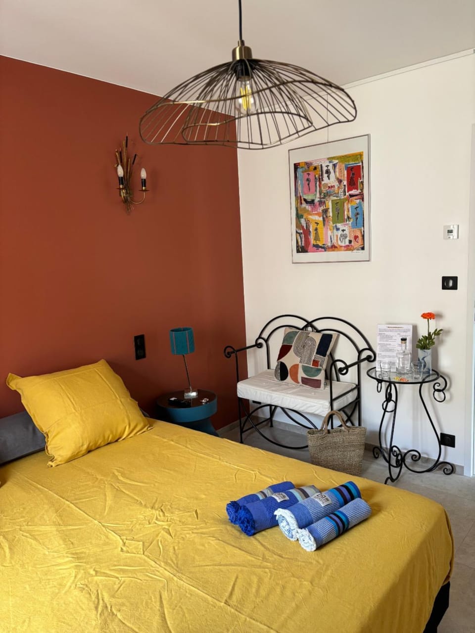 Photo of the whole room