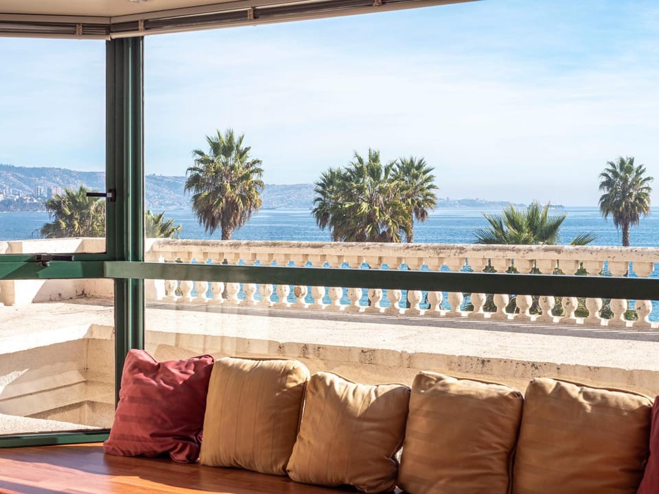 Departamento Coraceros 1ra Línea al Mar Apartment in Vina del Mar